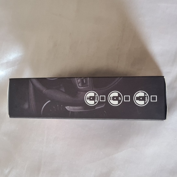 Fast car charger 6A QC 3.0 2 ports USB car charger - Picture 4 of 4